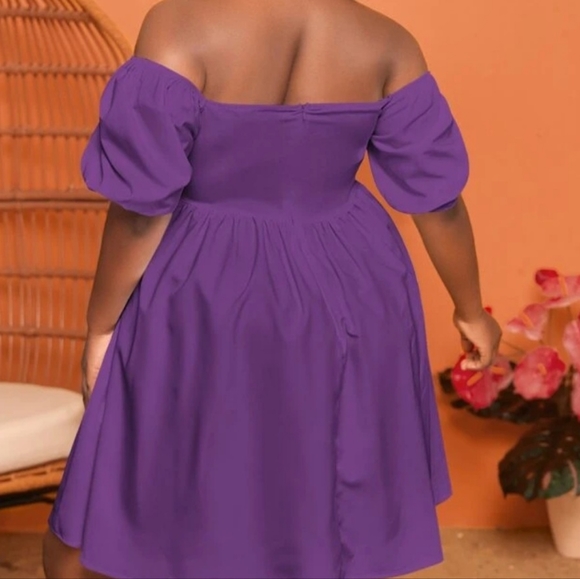 Purple plus size off the shoulder puff sleeve dress from SHEIN - Picture 2 of 4